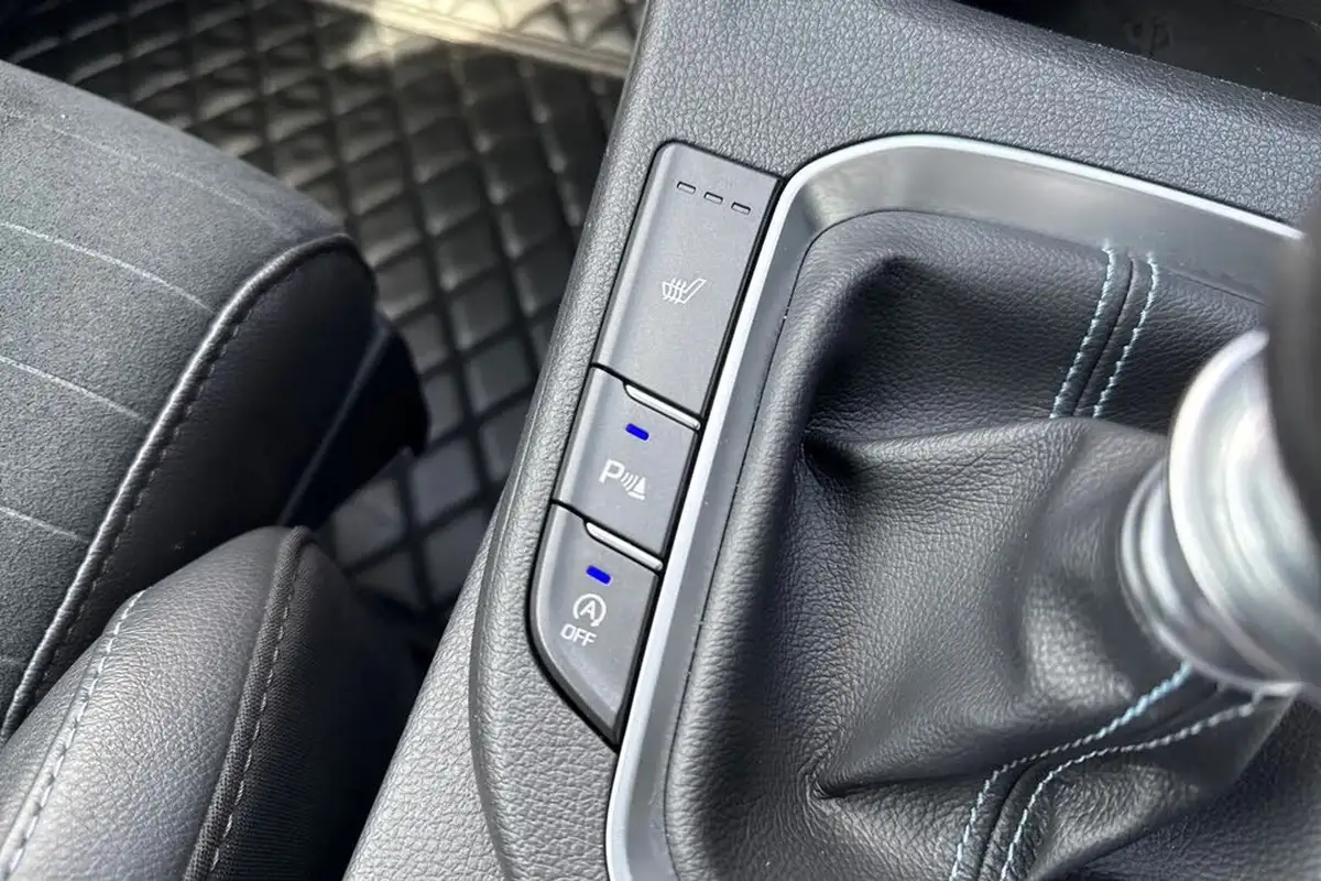 2018-hyundai-i30-n-20-t-gdi-n-performance-big-55