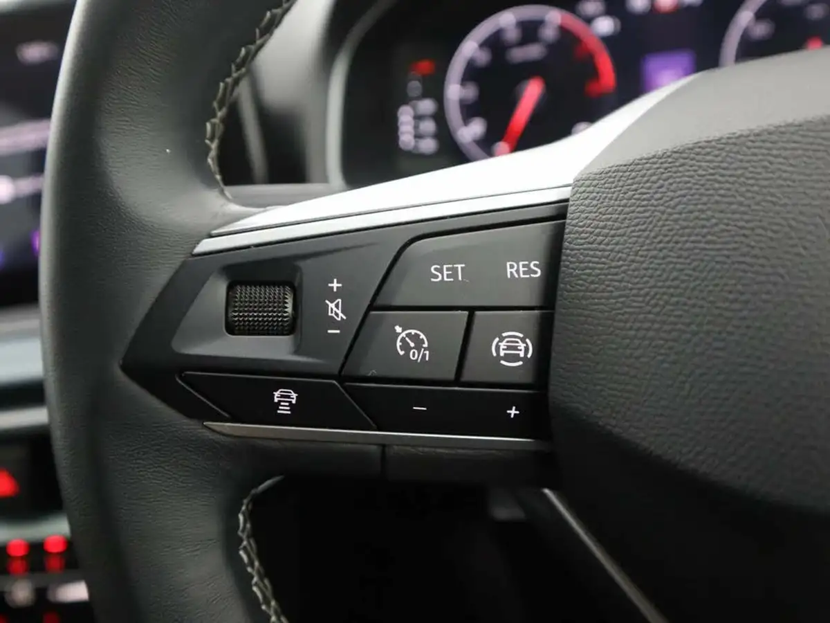 2024-seat-arona-10-tsi-xperience-lux-111ps-dsg-big-39