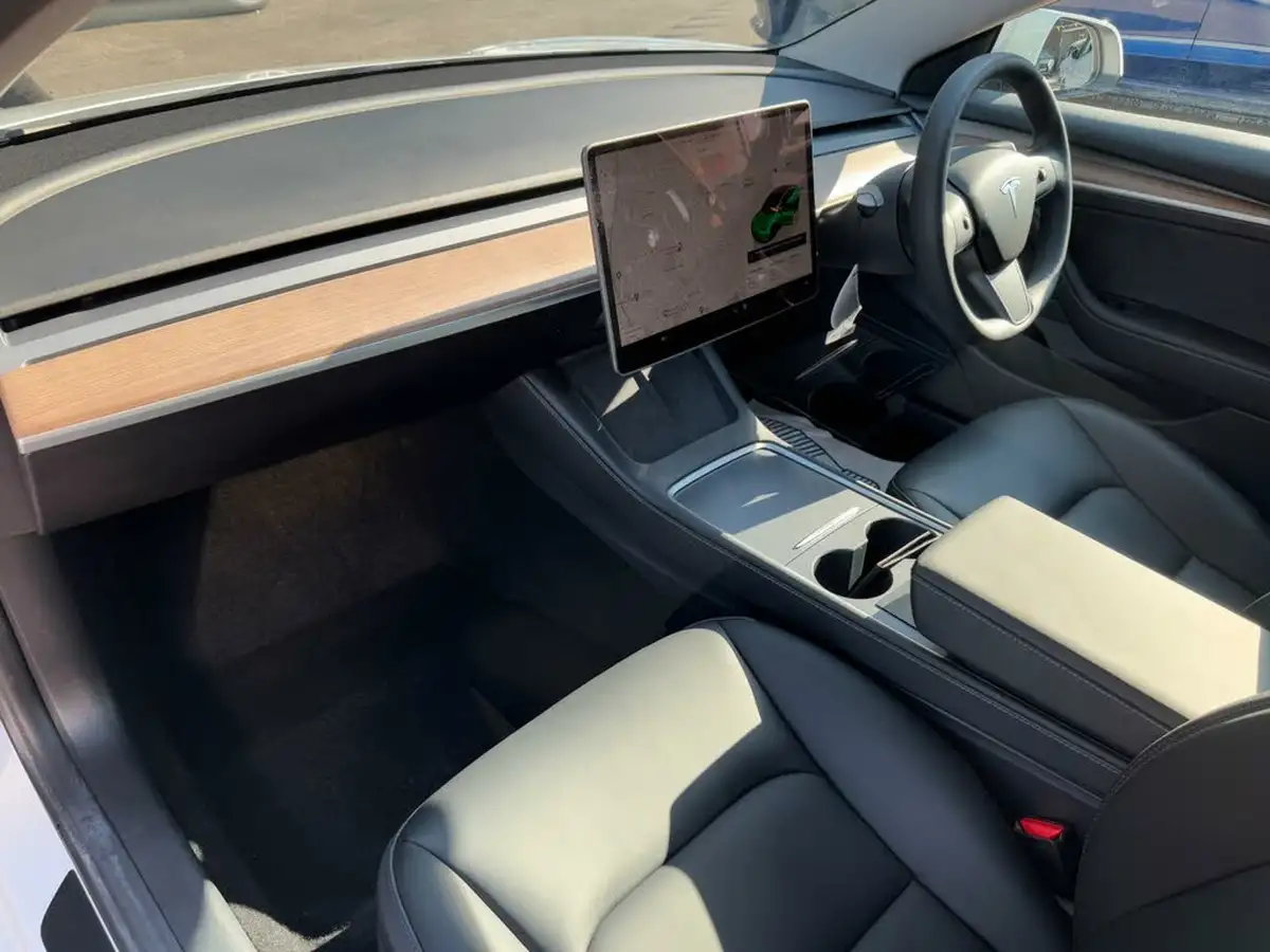 2023-tesla-model-3-e-rwd-241bhp-big-25
