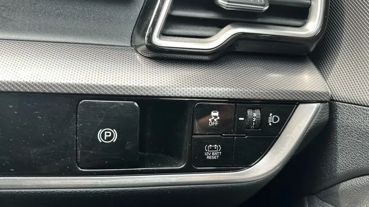 2022-kia-sportage-16-t-gdi-3-226bhp-hev-1598cc-auto-big-21