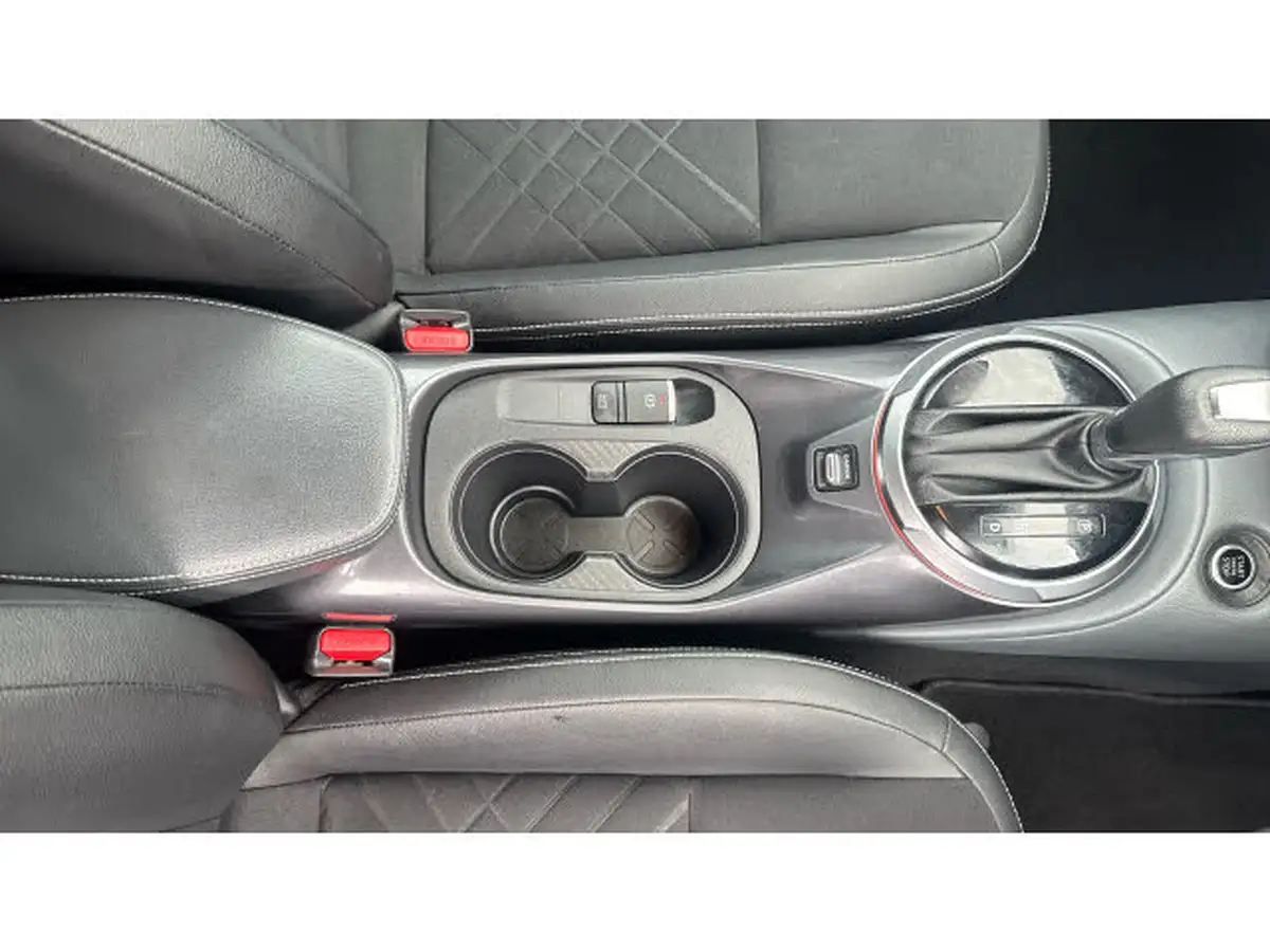 2022-nissan-juke-10-dig-t-tekna-dct-big-37