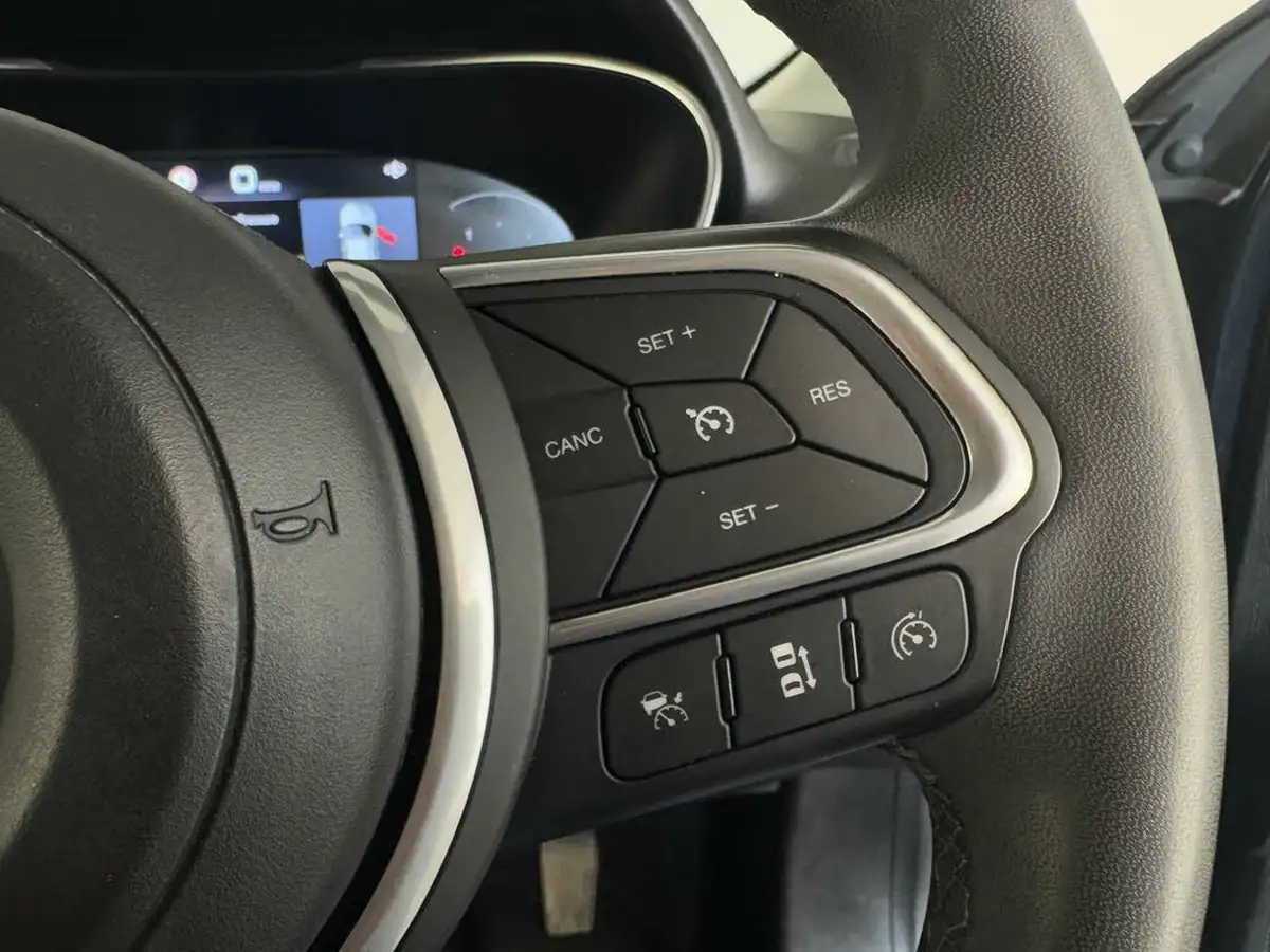 2021-fiat-tipo-10-cross-big-12