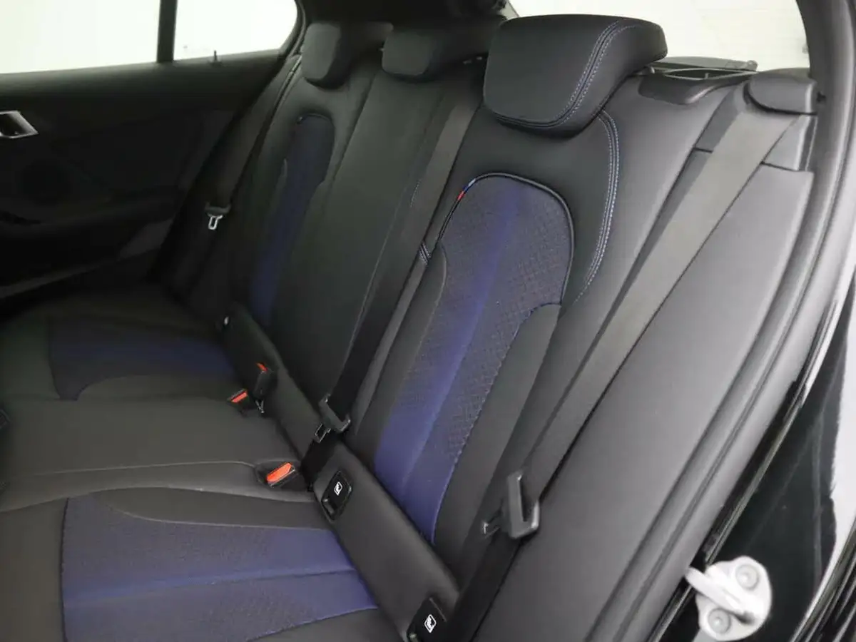 2022-bmw-1-series-15-118i-m-sport-lcp-dct-big-14