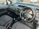 2013-toyota-yaris-10-edition-3d-small-9