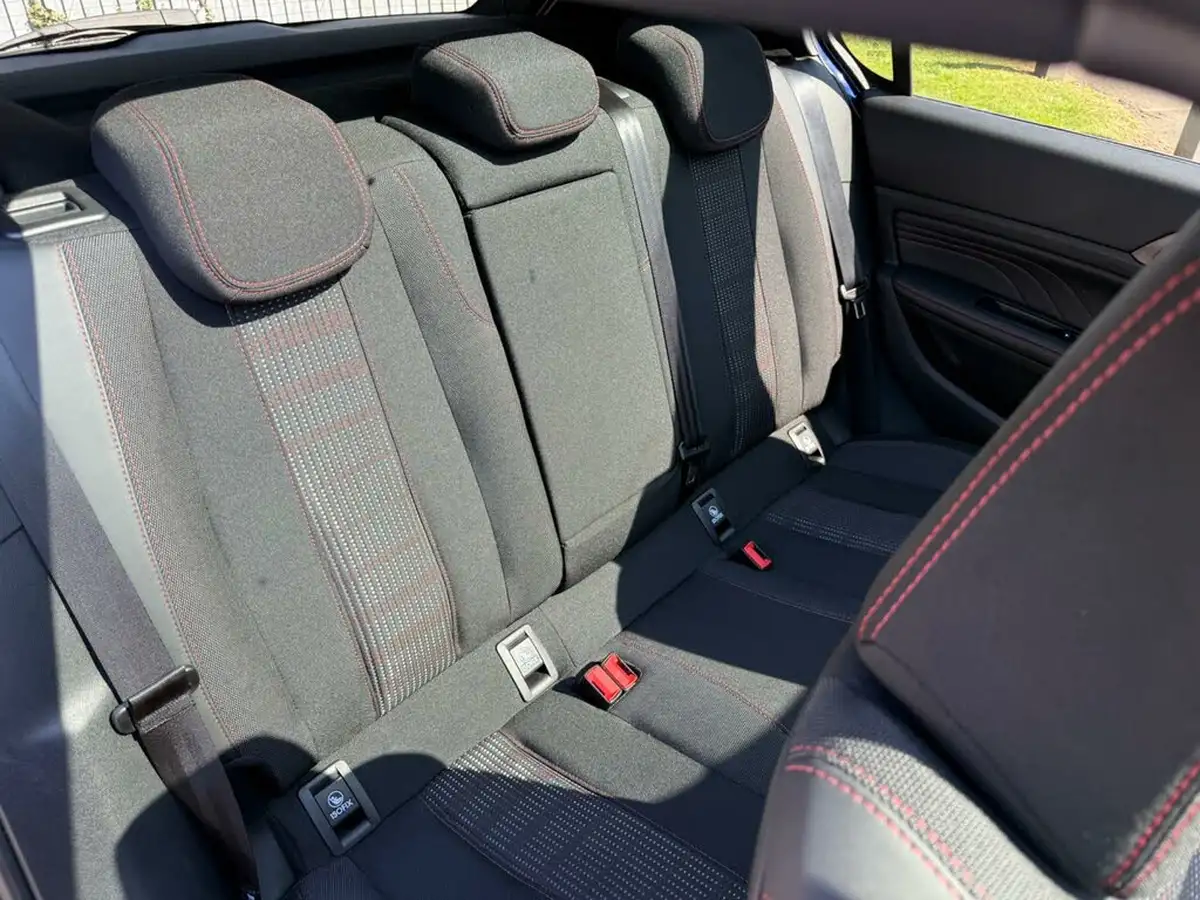 2020-peugeot-308-15-bluehdi-gt-line-big-8
