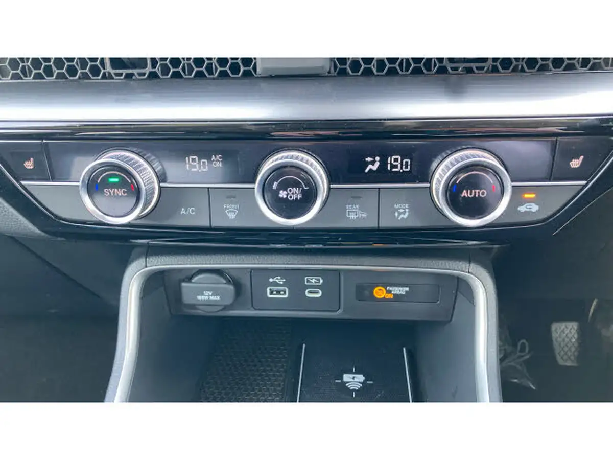 2025-honda-cr-v-20-i-mmd-elegance-big-23