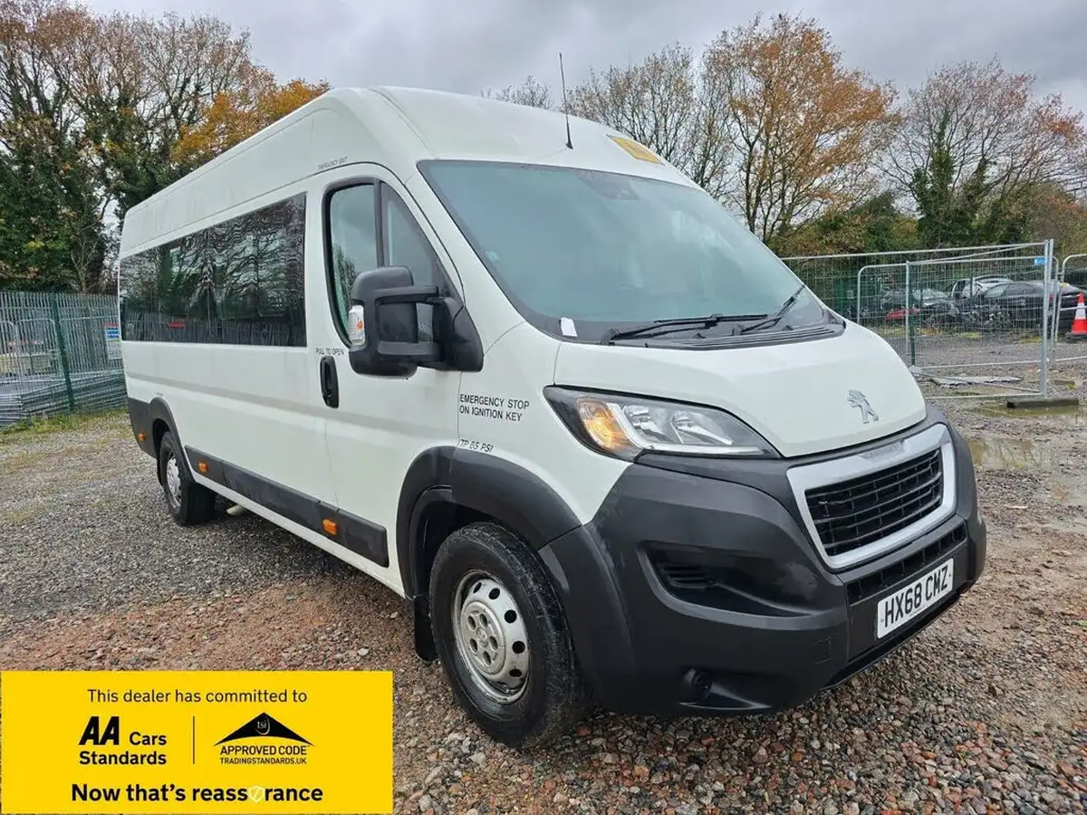 2018-peugeot-boxer-20-bluehdi-440-l4-h2-130-panel-big-0