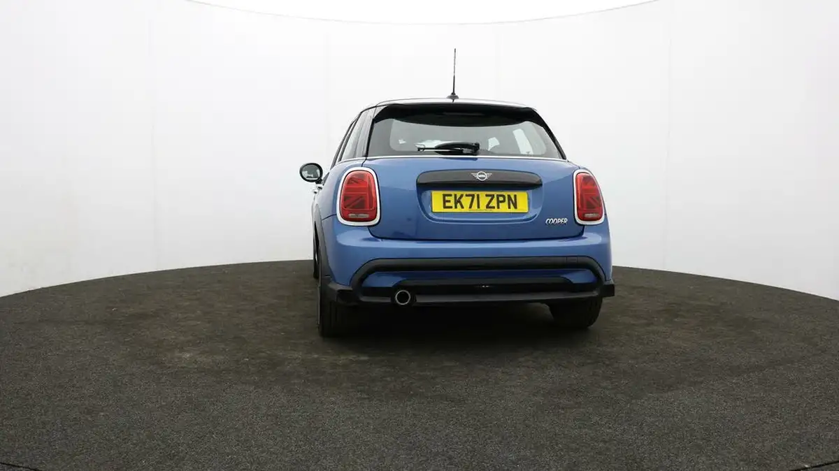 2021-mini-cooper-15-cooper-classic-hatchback-5d-auto-big-41