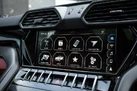 2022-lamborghini-urus-40-no-trim-small-15