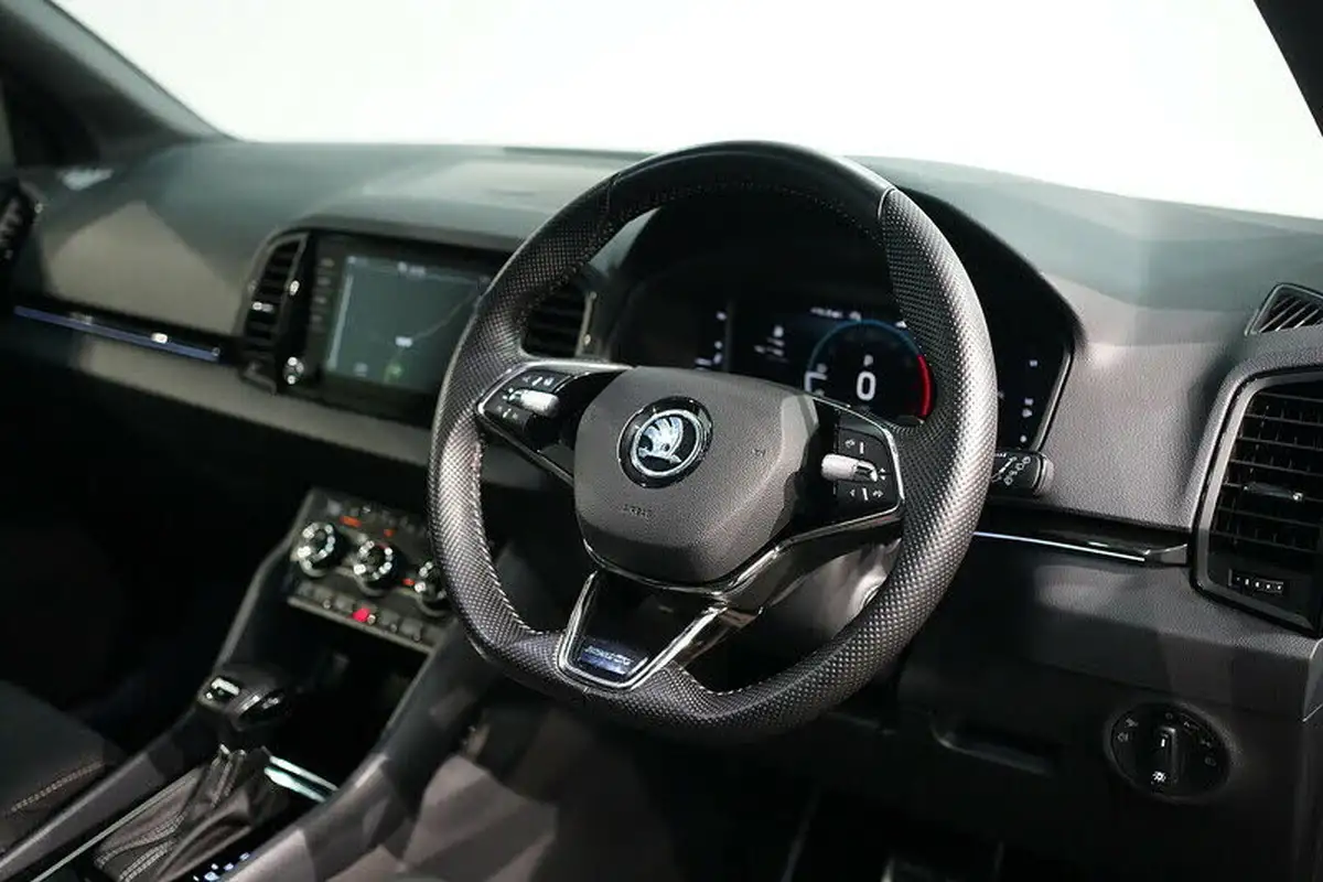 2022-skoda-karoq-15-tsi-sportline-dsg-big-48