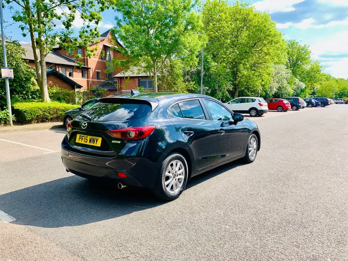 2015-mazda-mazda3-22td-se-l-nav-hatchback-5d-big-10