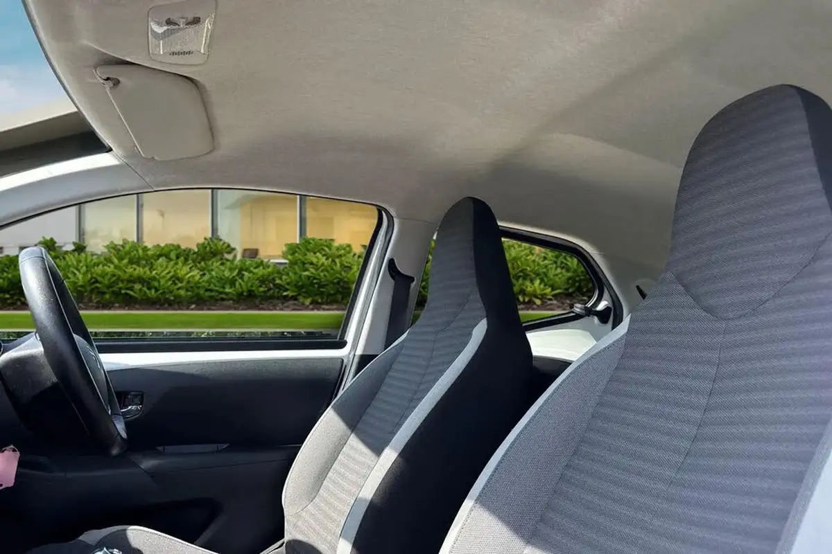 2020-toyota-aygo-10-vvt-i-x-play-big-15