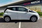 2020-toyota-aygo-10-vvt-i-x-play-small-2