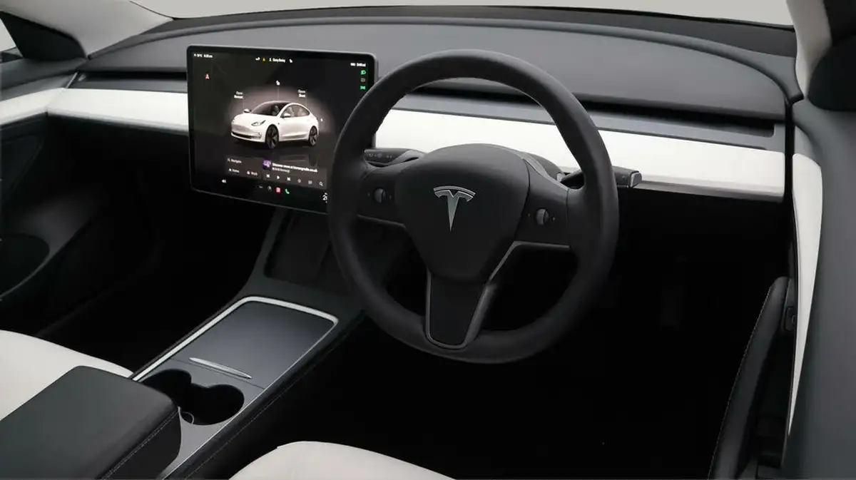 2022-tesla-model-3-e-long-range-big-9