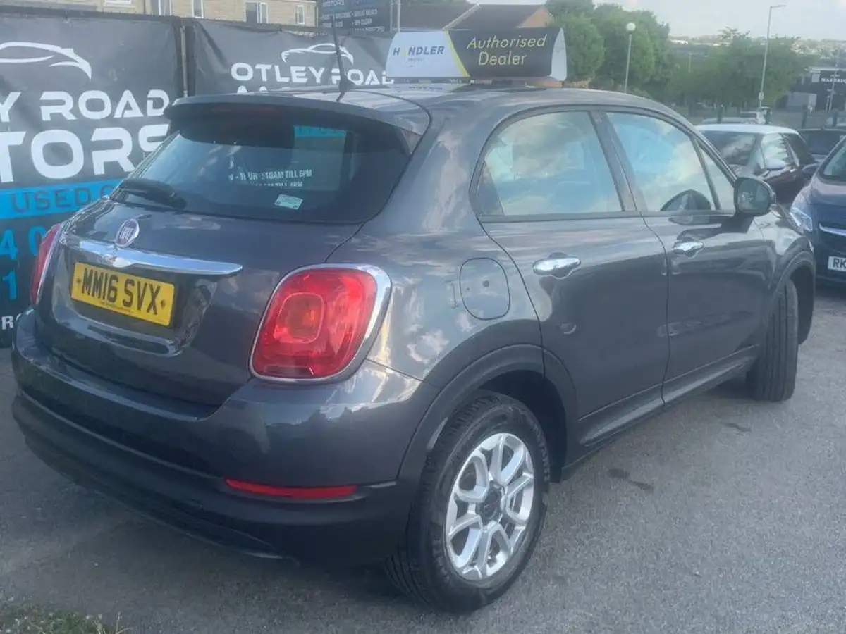2016-fiat-500x-13multijet-pop-big-18