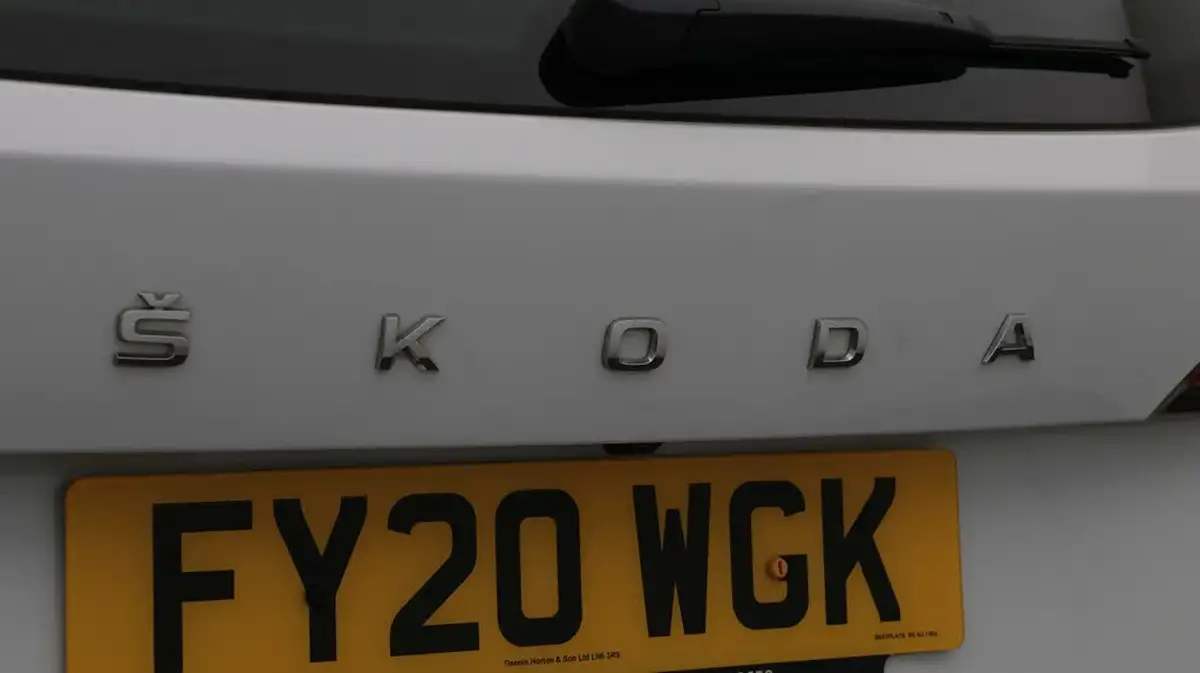2020-skoda-kamiq-10-tsi-se-115ps-big-20