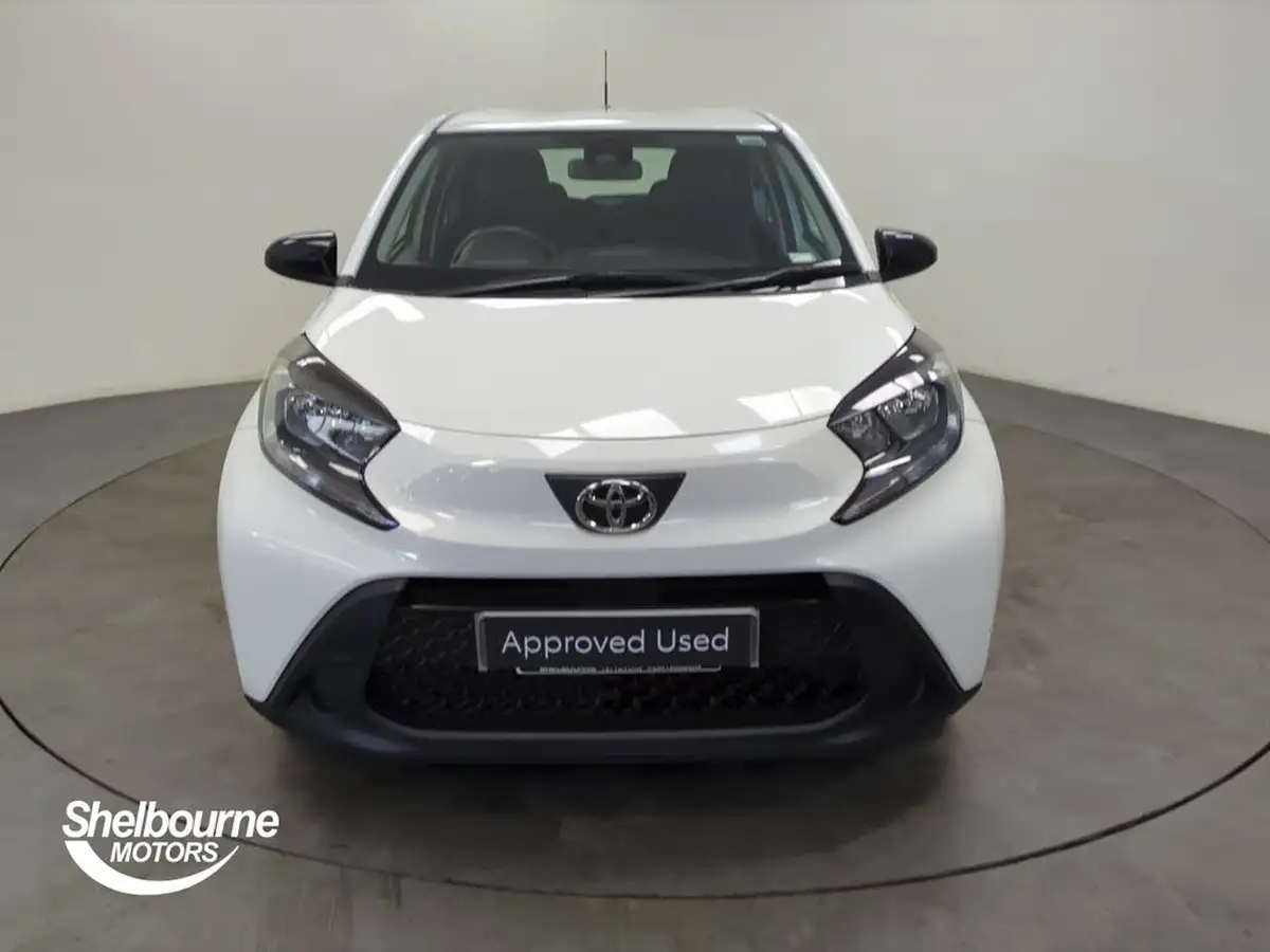 2023-toyota-aygo-x-10-vvt-i-pure-big-10