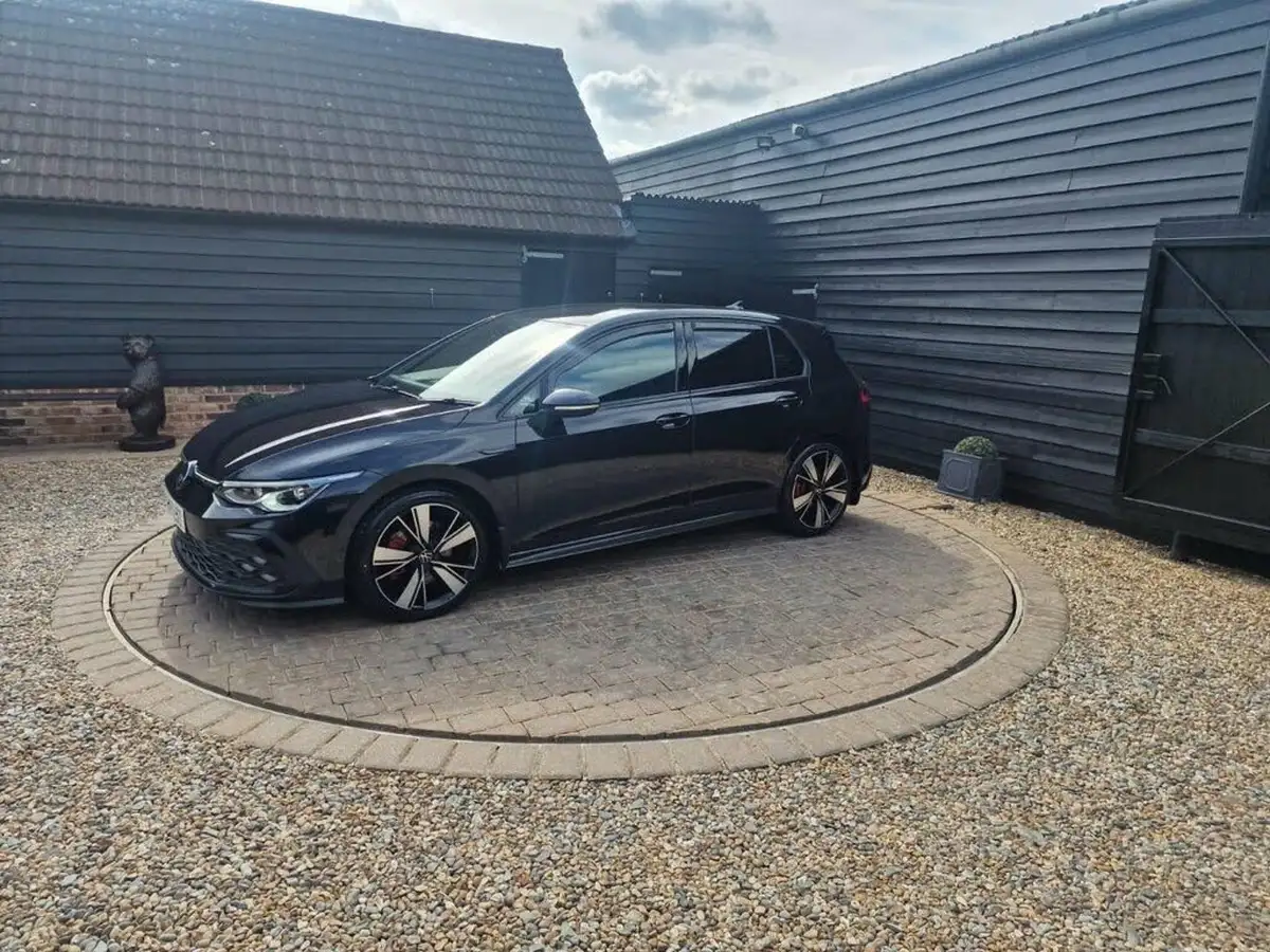 2021-volkswagen-golf-20tdi-gtd-big-25