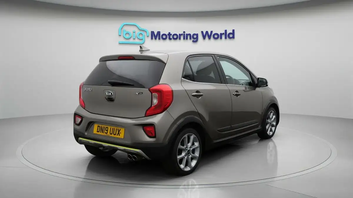 2019-kia-picanto-125-x-line-big-7