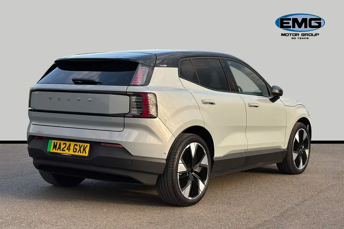 2024-volvo-ex30-e-twin-ultra-big-6