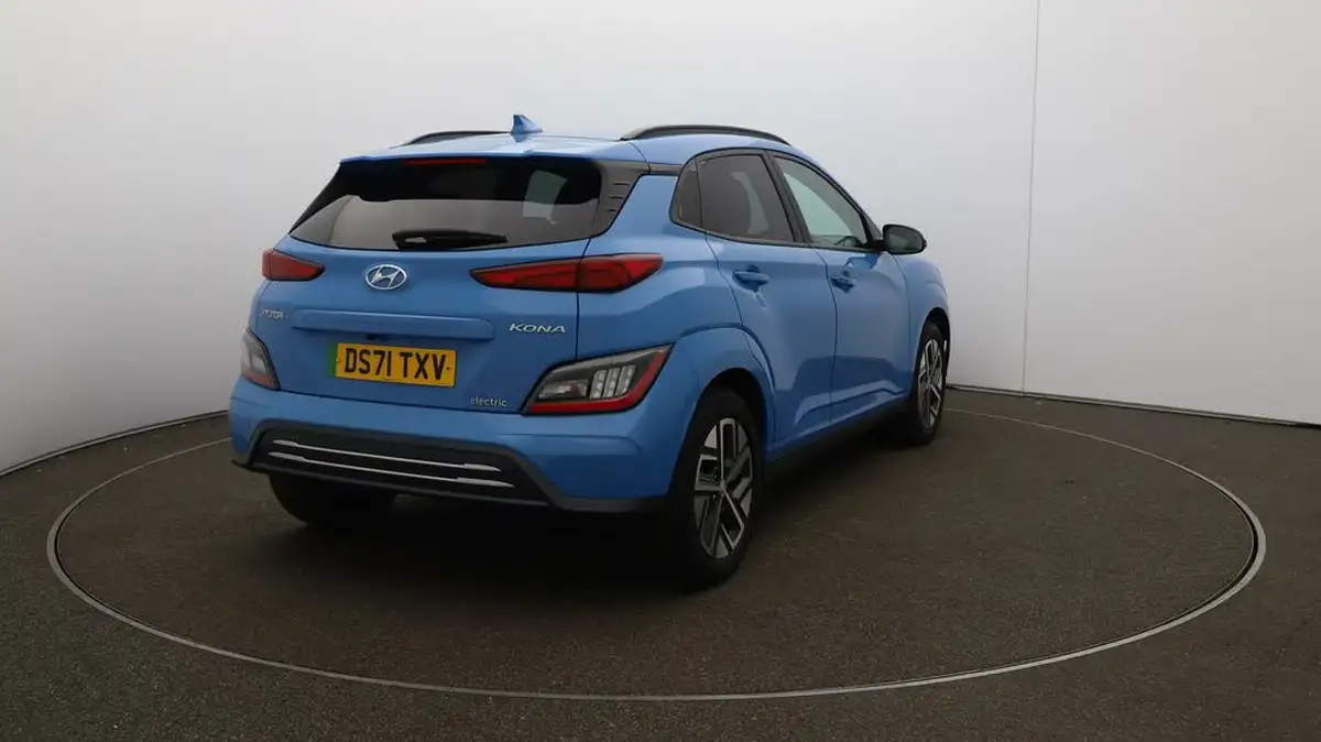 2022-hyundai-kona-e-premium-204ps-64kwh-7kw-obc-big-55