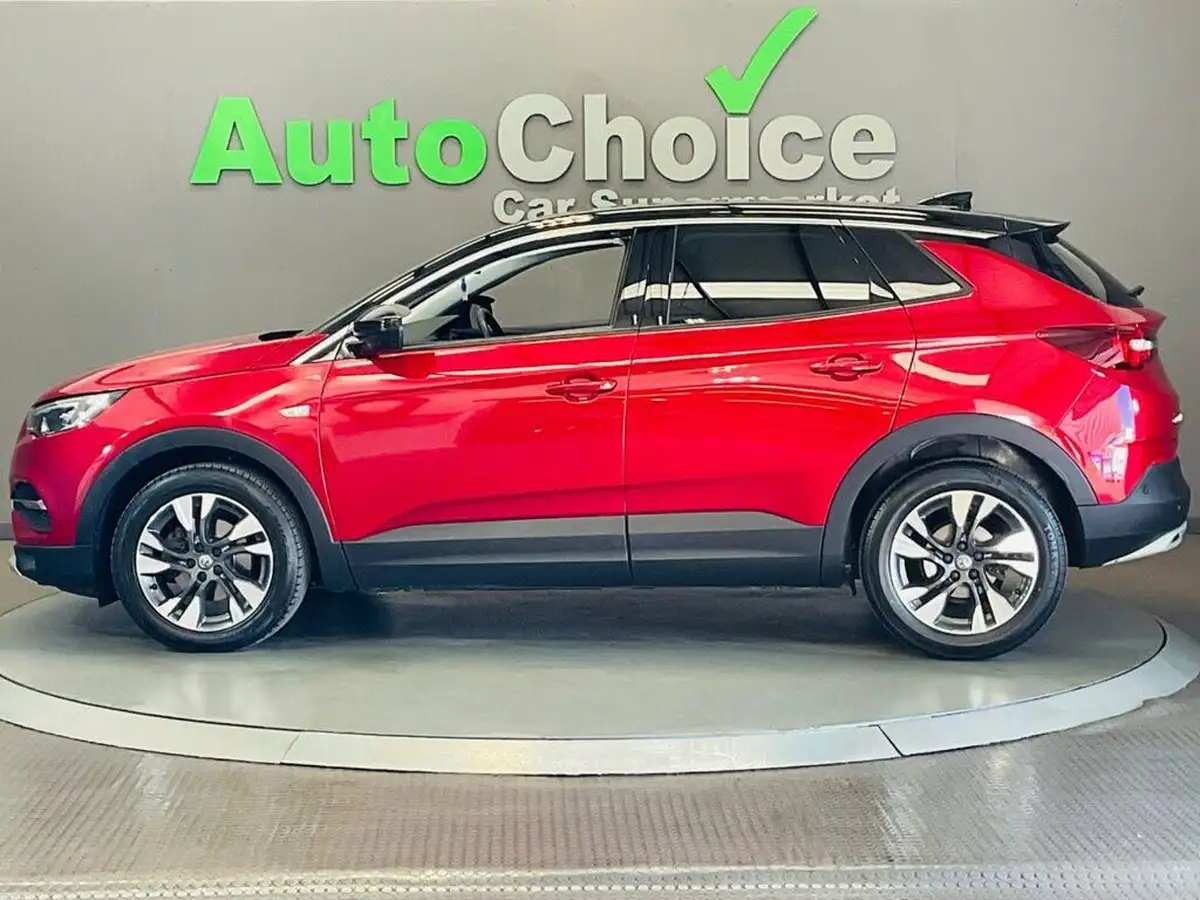 2020-vauxhall-grandland-x-12-sri-nav-big-10