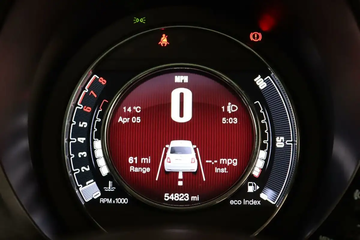 2021-fiat-500-10-launch-edition-big-19