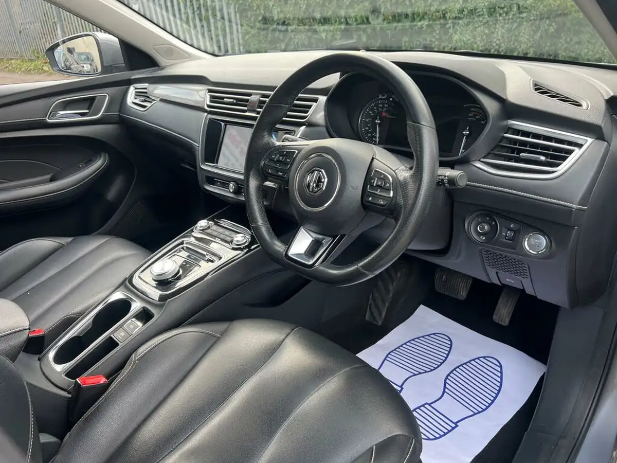 2022-mg-mg5-e-exclusive-ev-long-range-big-30