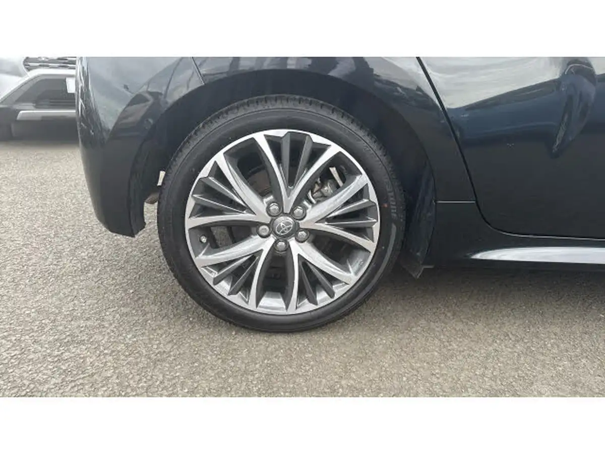 2022-toyota-yaris-cross-15-vvt-i-excel-city-packpan-roof-big-31