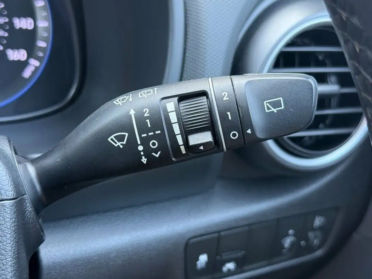 2020-hyundai-kona-10-t-gdi-se-big-28