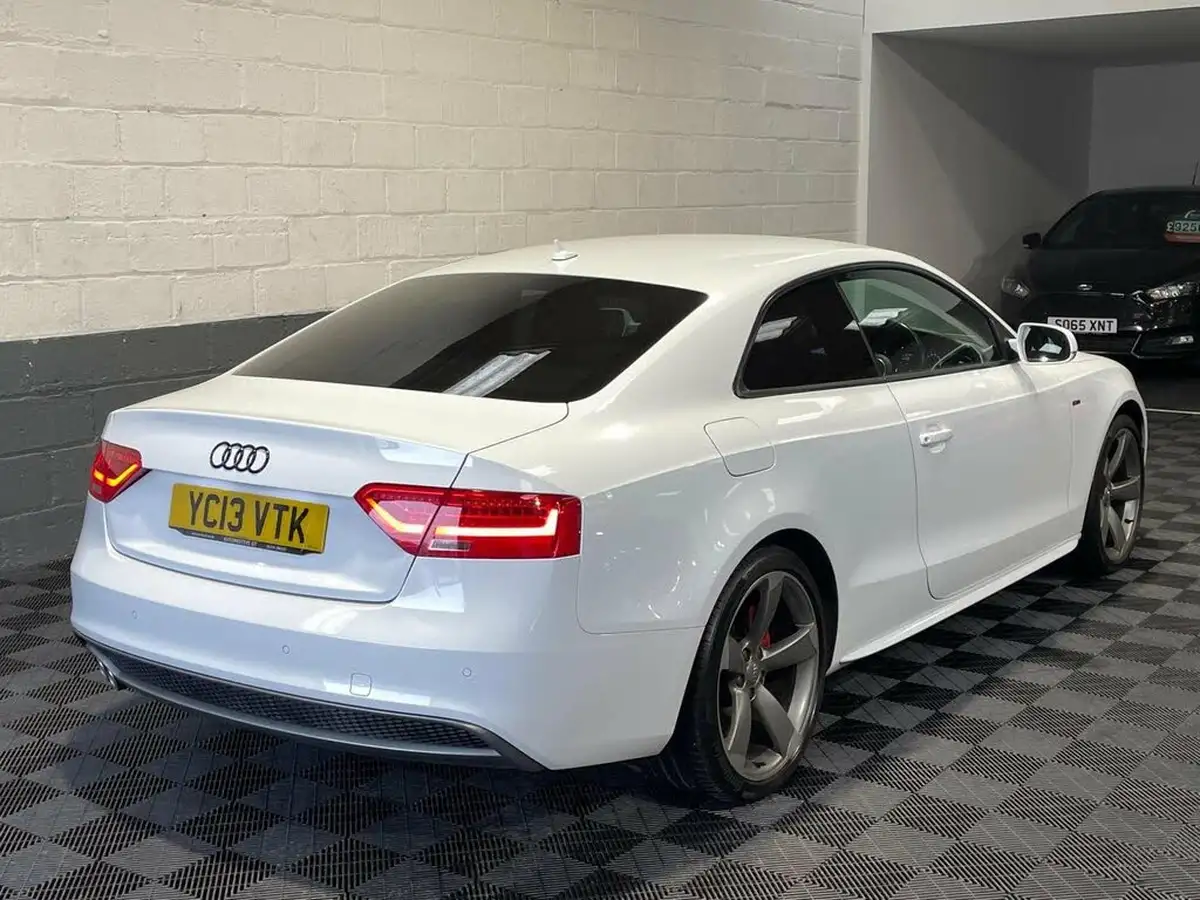 2013-audi-a5-20td-quattro-black-edition-coupe-2d-big-2
