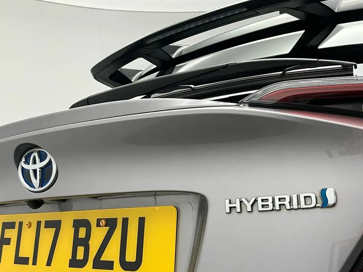 2017-toyota-c-hr-18-vvt-i-dynamic-big-42
