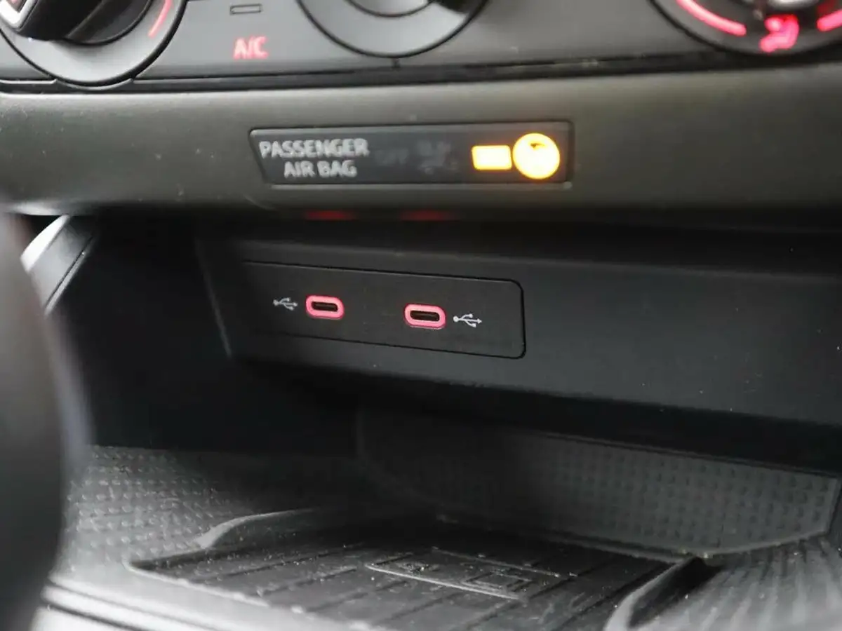 2022-seat-arona-10-tsi-se-technology-big-19