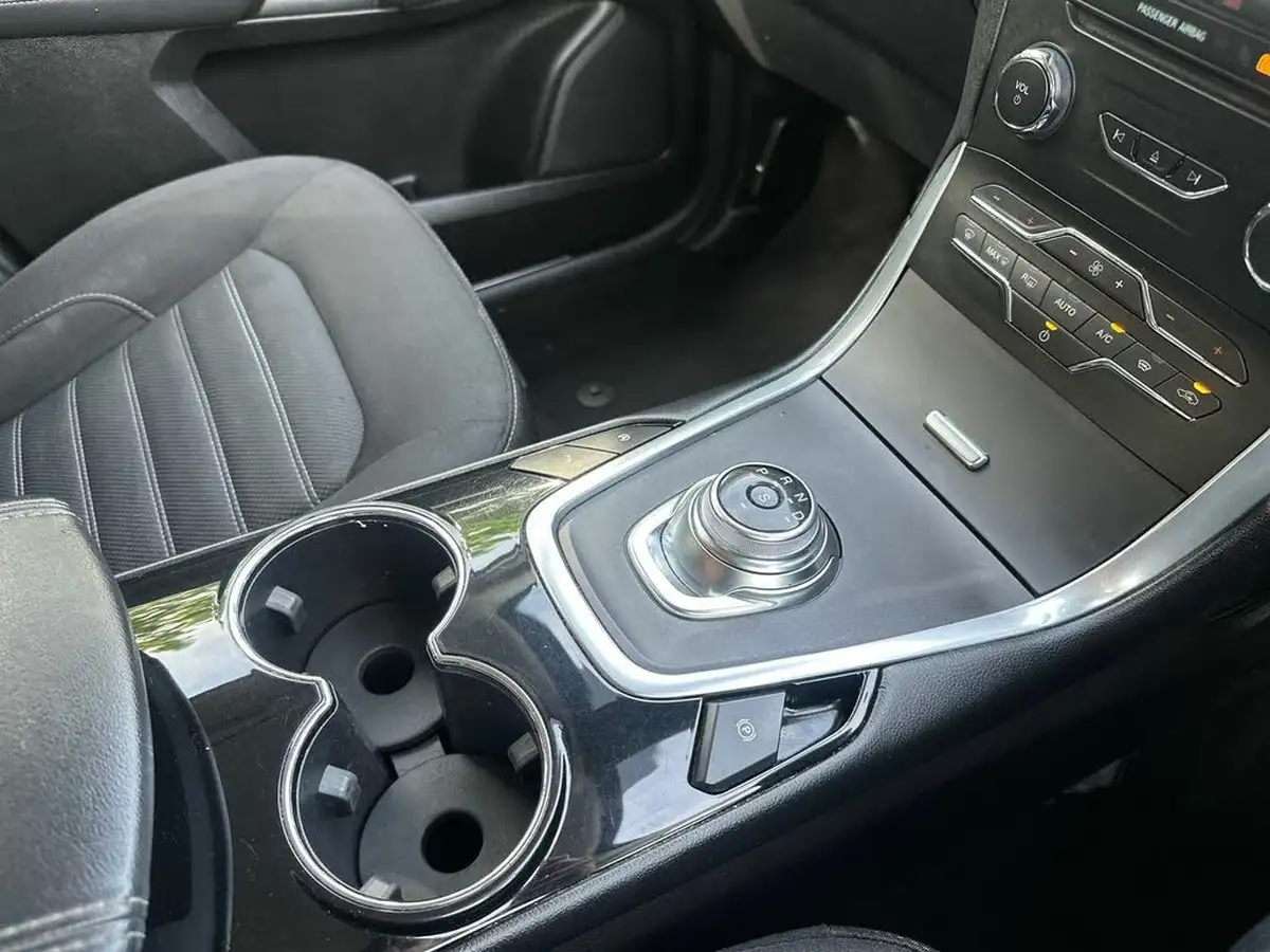 2021-ford-galaxy-20-titanium-190ps-auto-big-13