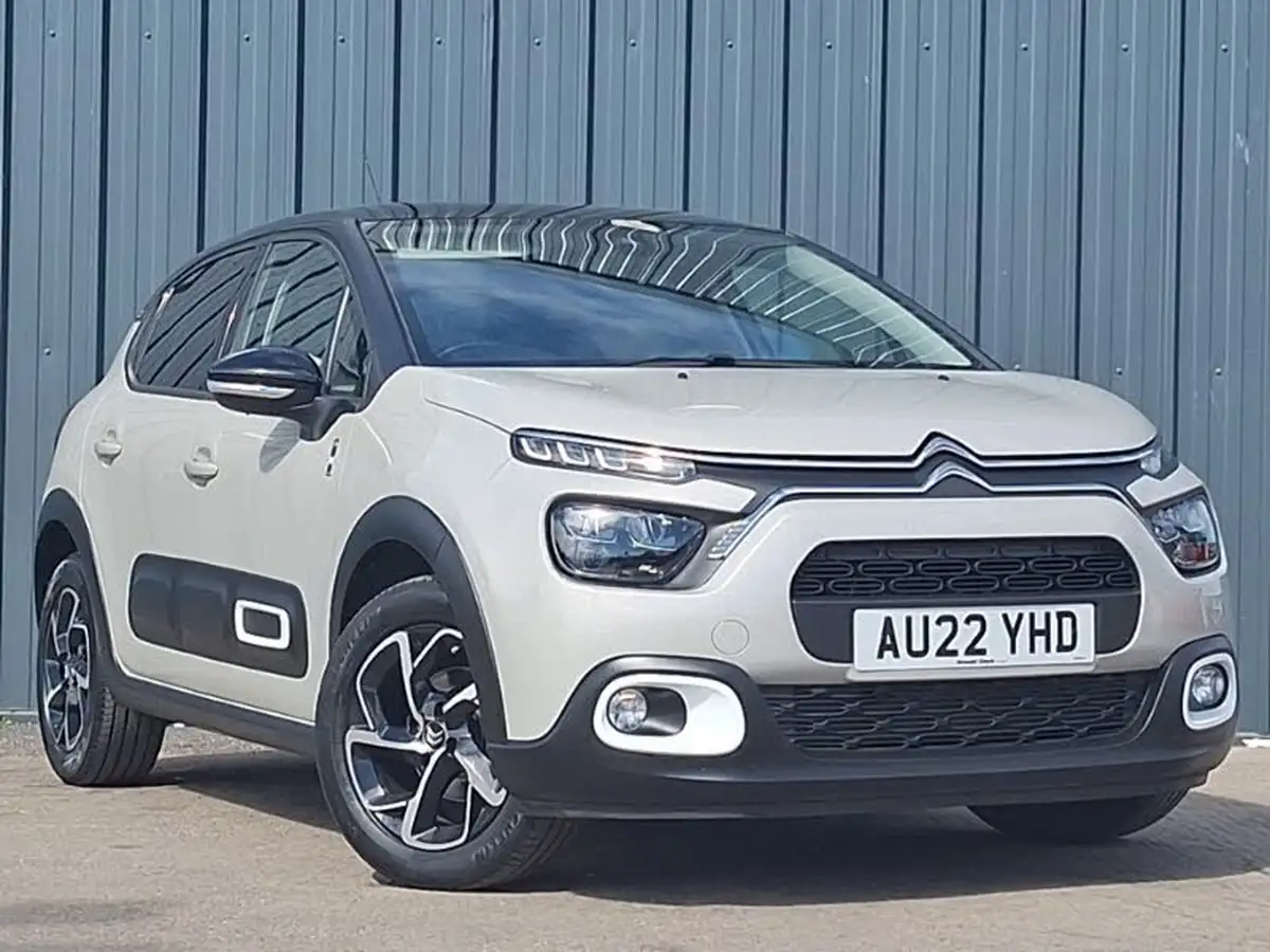 2022-citroen-c3-12-puretech-saint-james-83ps-big-0