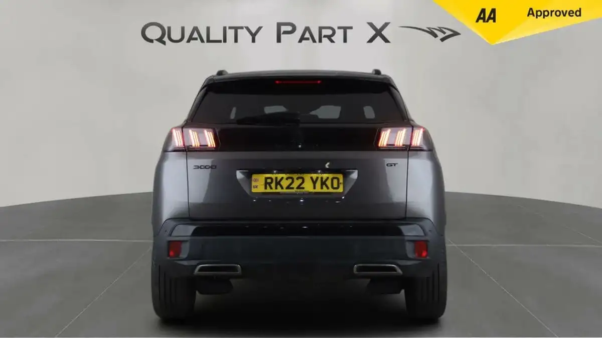 2022-peugeot-3008-suv-12-puretech-gt-big-5