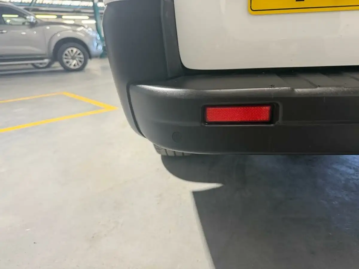 2021-nissan-nv300-20dci-tekna-l1h1-120bhpeu6dt-30-panel-big-14