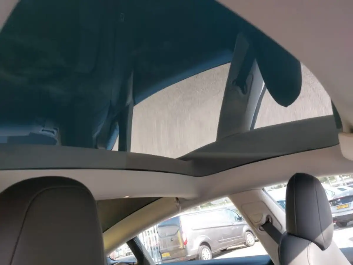 2021-tesla-model-3-e-long-range-4x4-big-12