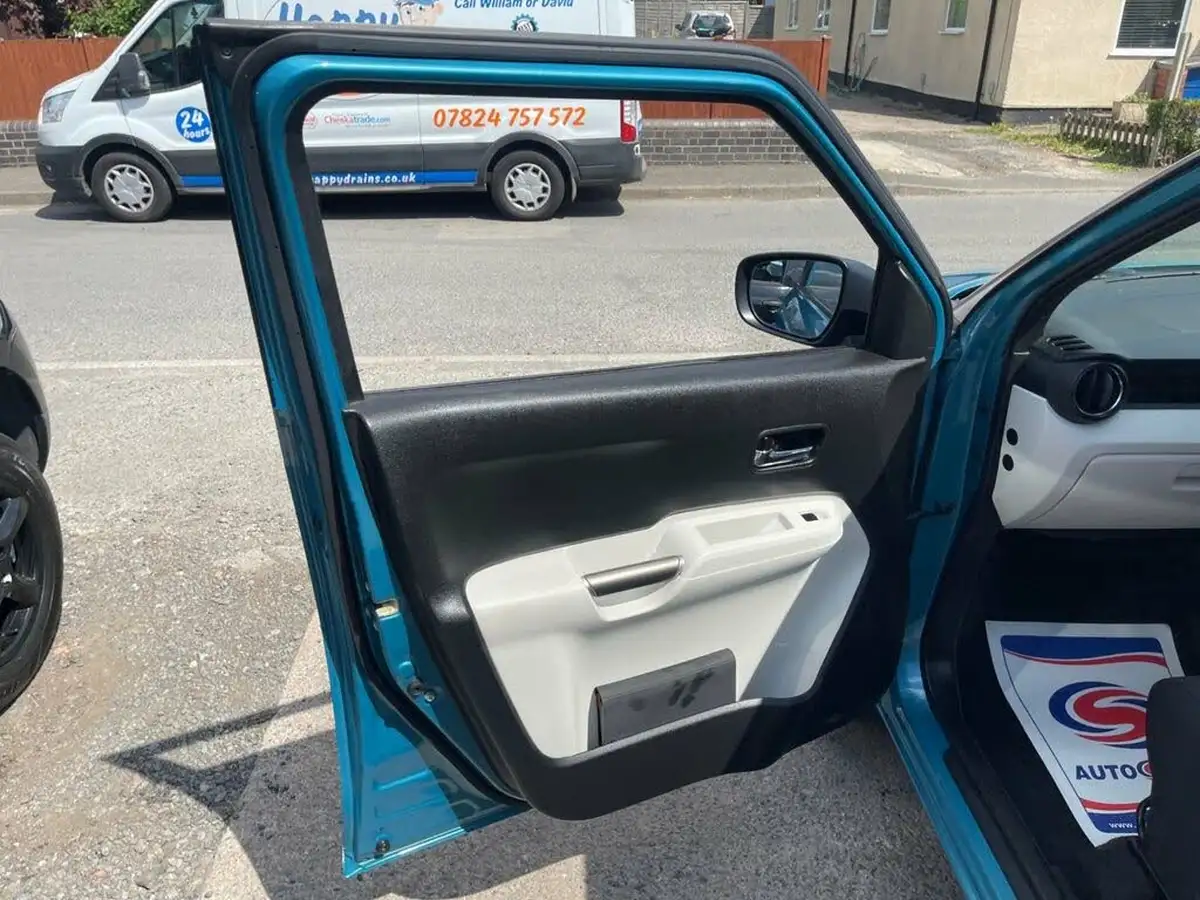 2017-suzuki-ignis-12-dualjet-sz3-big-32
