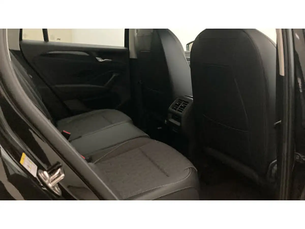 2025-volkswagen-tiguan-15-etsi-life-150ps-big-36