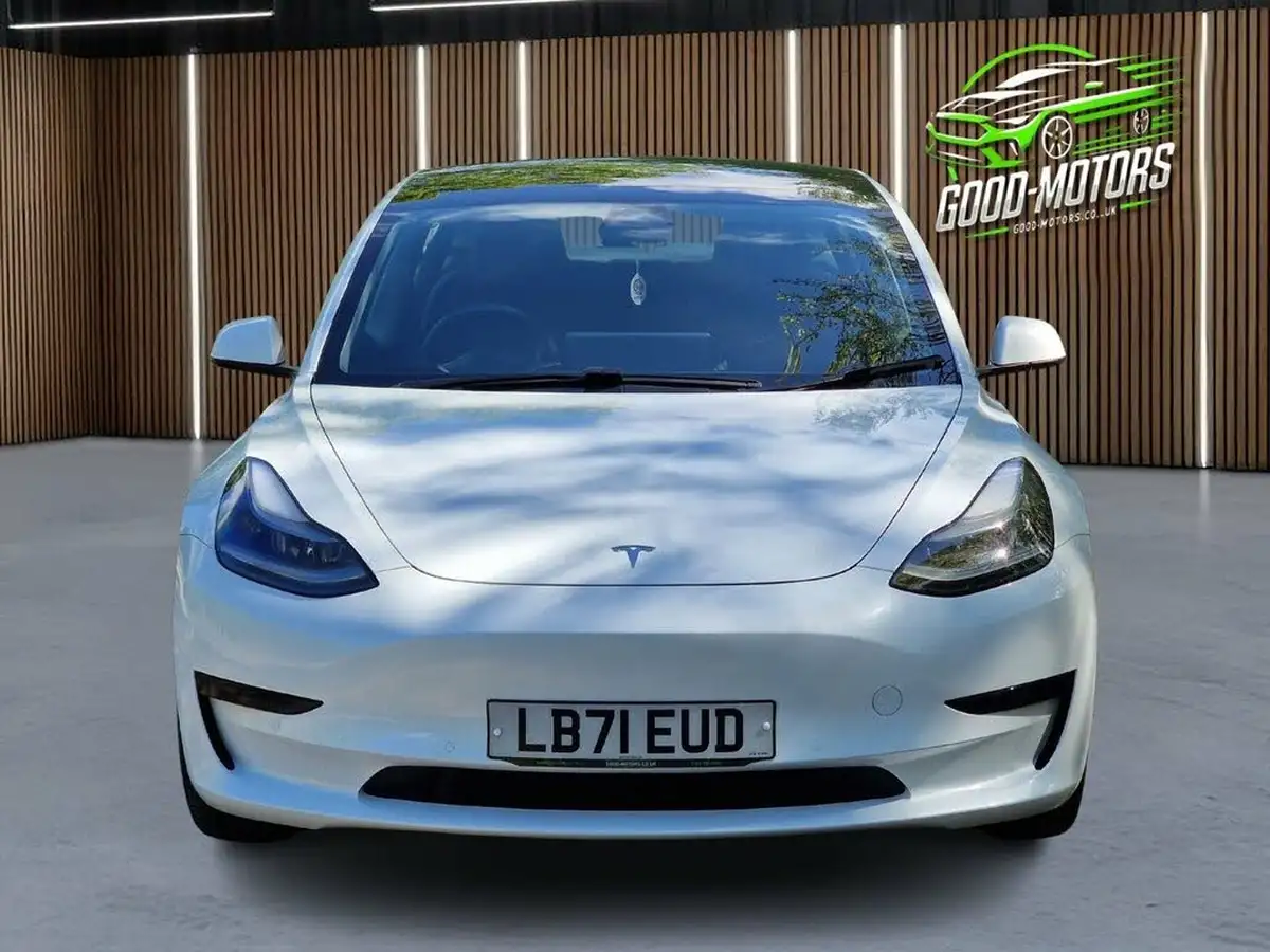 2021-tesla-model-3-e-standard-plus-big-11