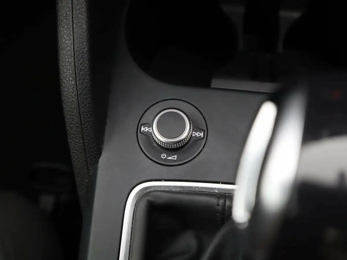 2021-audi-q2-20-30-tdi-technik-s-tronic-big-18