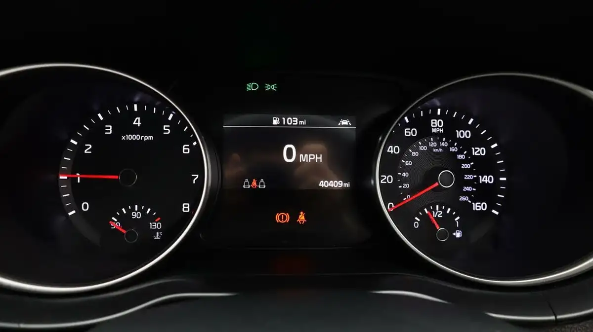 2022-kia-xceed-10-t-gdi-2-big-10