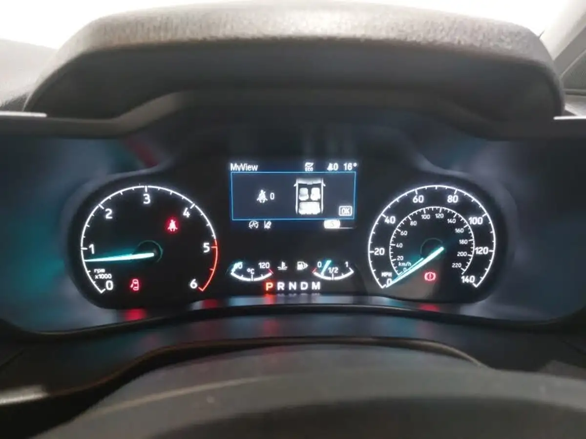 2022-ford-tourneo-connect-15-titanium-120ps-ecoblue-1499cc-powershift-big-10