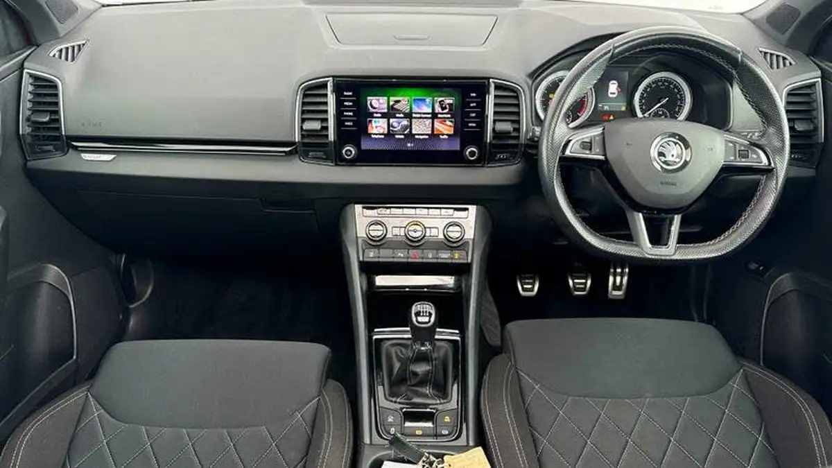 2018-skoda-karoq-20tdi-sportline-150ps-big-7