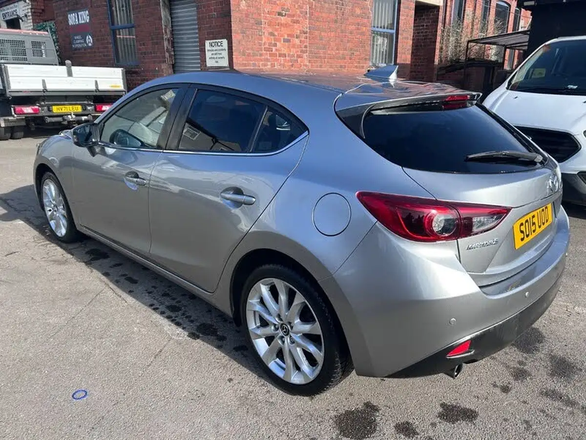 2015-mazda-mazda3-20-sport-nav-120ps-hatchback-5d-big-4