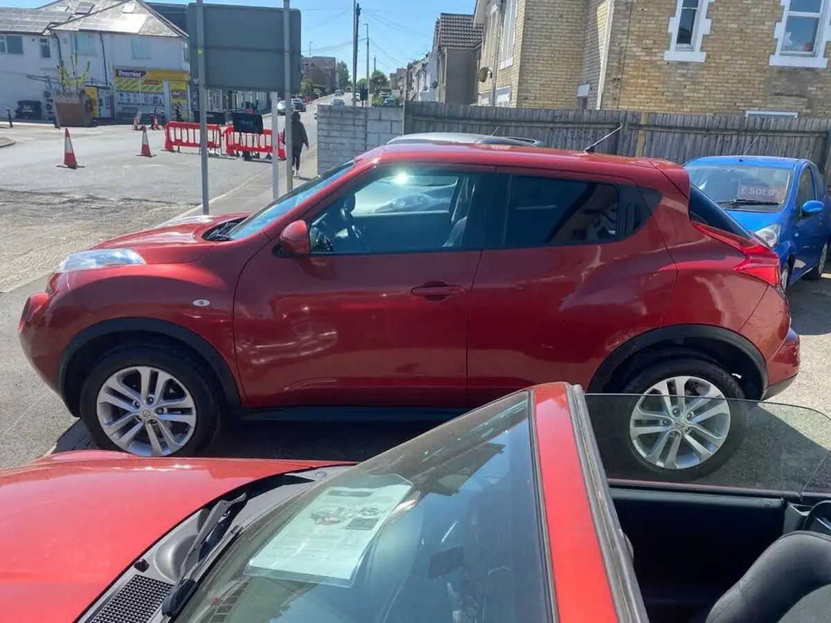 2012-nissan-juke-16-tekna-16v-1598cc-big-8
