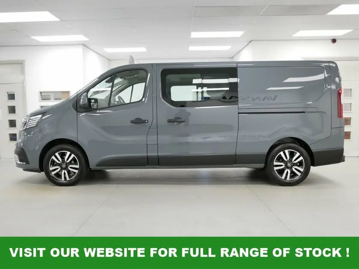 2022-renault-trafic-20dci-ll30-150-sport-crew-big-28