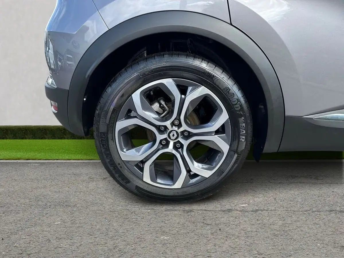 2024-renault-captur-16-techno-145ps-full-big-8