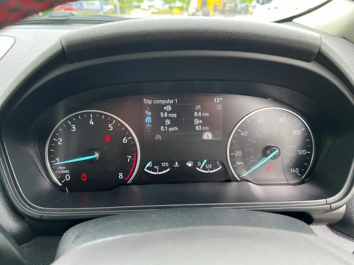 2022-ford-ecosport-10t-st-line-125ps-big-17